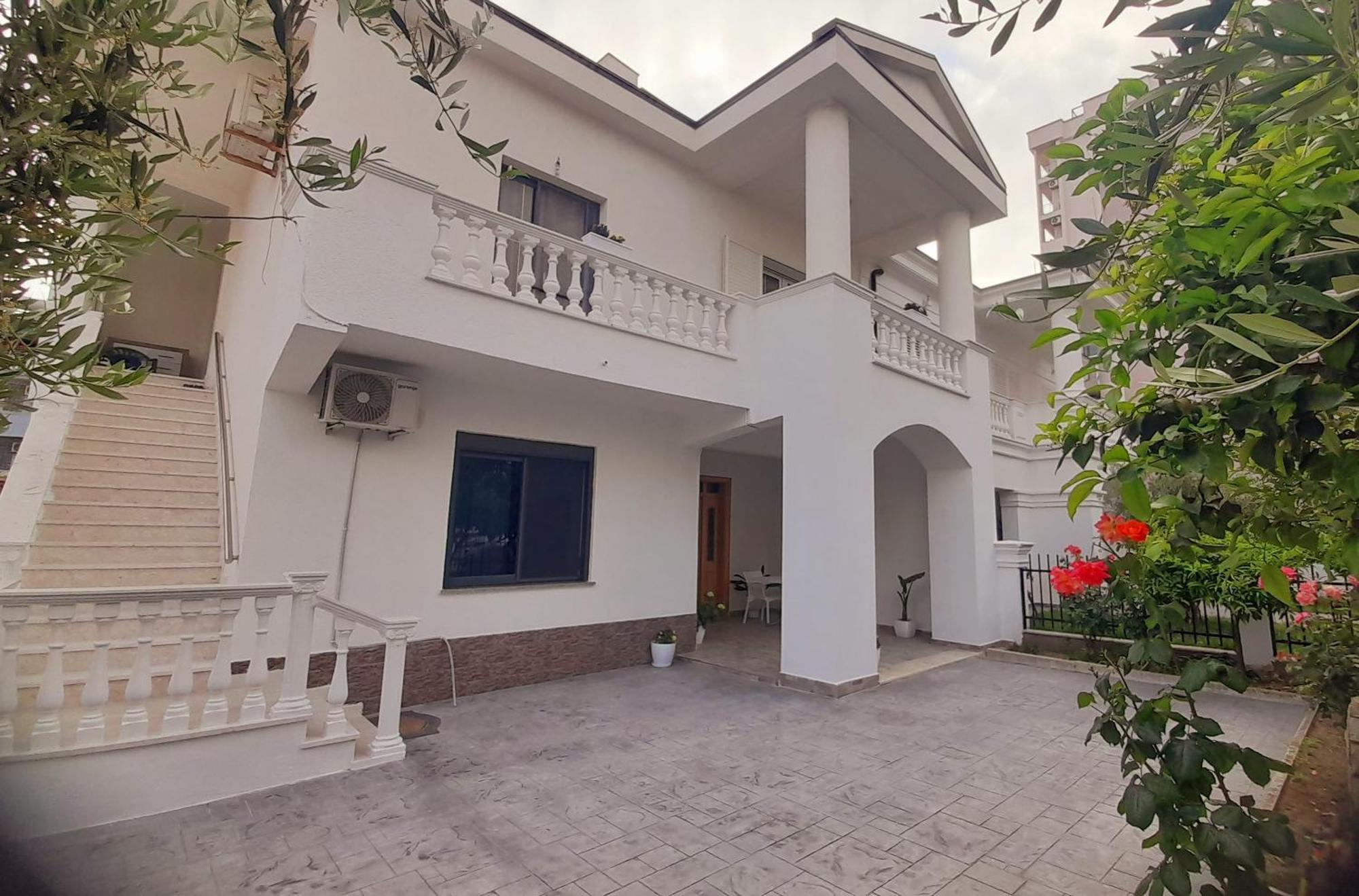 Villa Kurti Durrës Extérieur photo